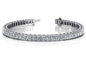 Classic Princess Cut Diamond Tennis Bracelet
