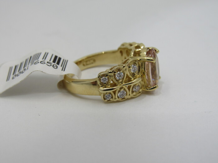 14k Gold Morganite and Diamond Ring