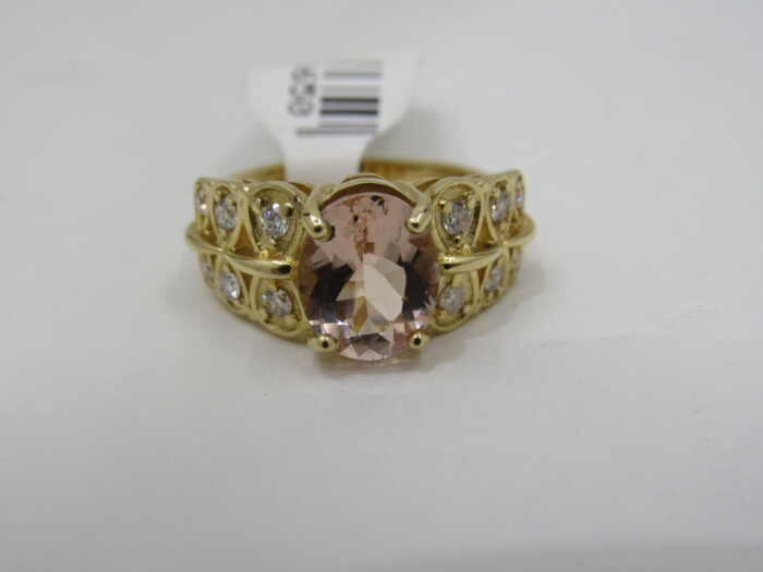 14k Gold Morganite and Diamond Ring