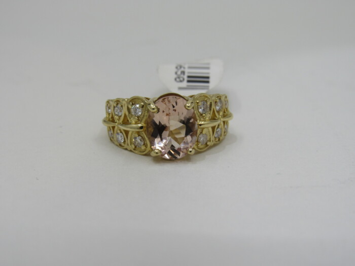 14k Gold Morganite and Diamond Ring